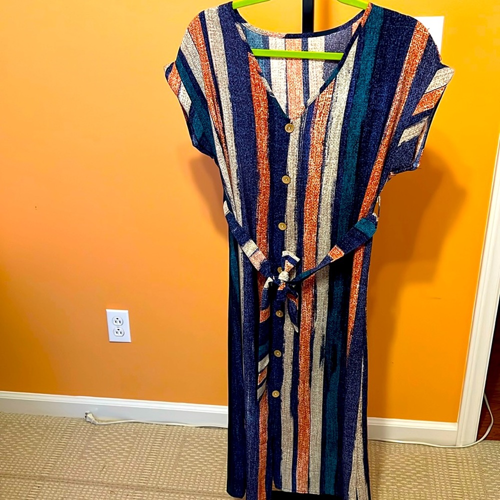 SHEIN lightweight maxi distressed striped dress size small